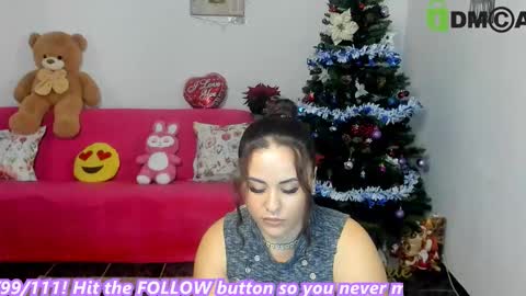 AnissyaX online show from December 3, 6:27 am