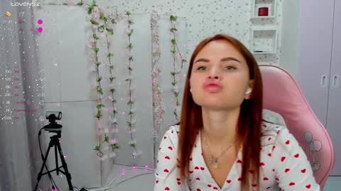 Anita online show from January 8, 6:45 pm