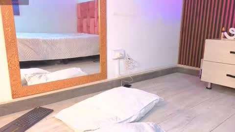 anna_beneet online show from October 10, 11:59 am