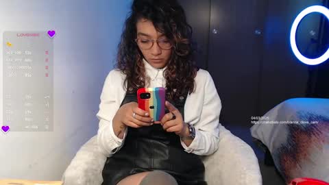 Anna online show from March 5, 3:18 pm