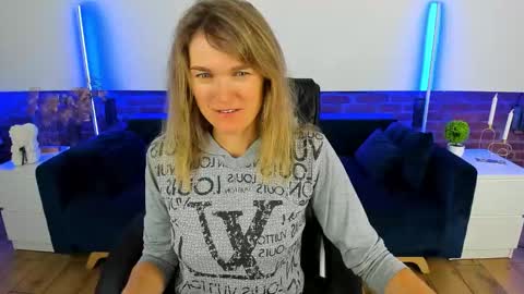 Annabel online show from September 20, 5:50 am