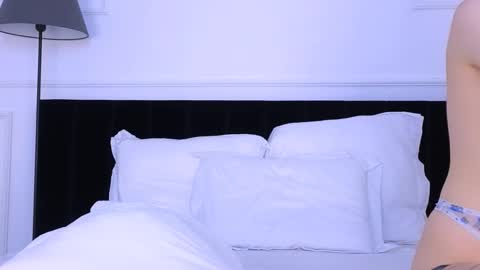 AnnaBelle online show from September 20, 2:32 am