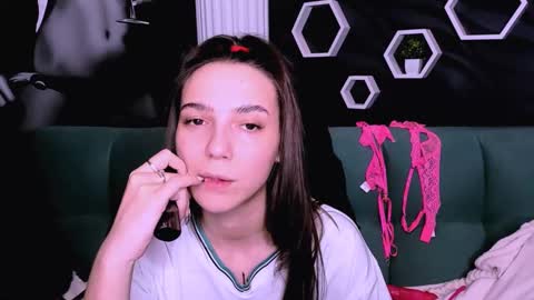 annabishop online show from January 15, 1:52 pm