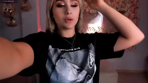 Anna Brooks  online show from March 1, 7:37 pm