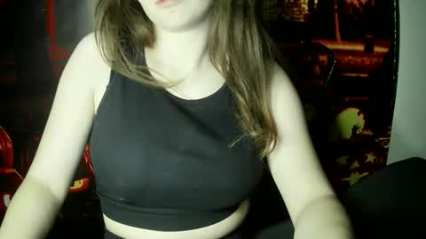 Bella online show from October 28, 6:24 pm