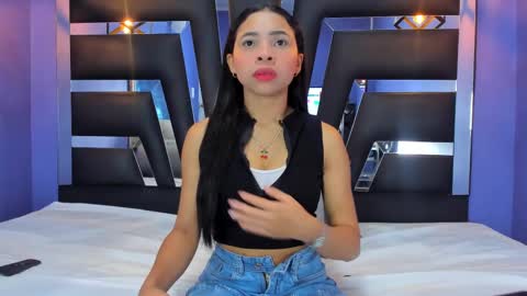 Anne online show from September 27, 7:32 pm