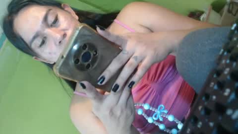 anne_hotaway online show from June 20, 5:44 am