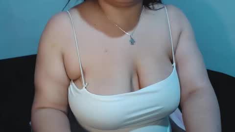 anneliesse online show from September 10, 10:54 pm