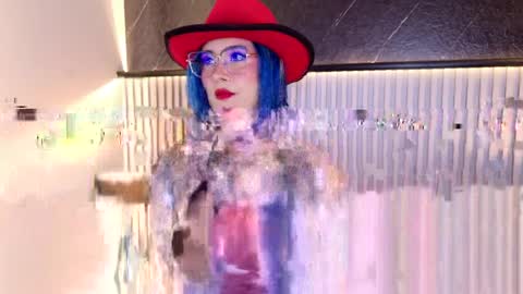 ANNIE HAWK online show from April 9, 10:09 am