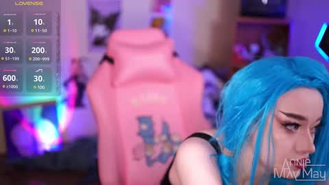 Annie May   online show from February 23, 5:39 am