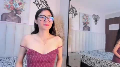 annie_noire online show from June 5, 3:10 am