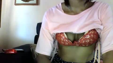 anniesexy1 online show from October 17, 8:06 am