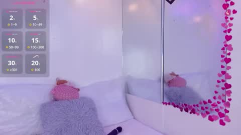 Annie Evans  online show from March 17, 5:06 pm