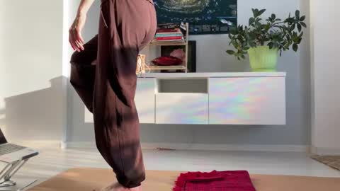 N  antics online show from September 17, 3:59 am