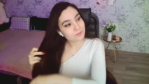 Annie online show from January 9, 5:23 am