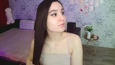 Annie online show from December 7, 3:47 am