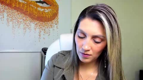 Anny online show from February 11, 12:58 pm