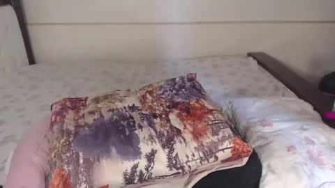 Anny online show from March 4, 6:36 pm