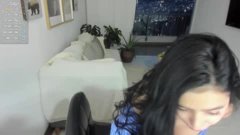 Anny online show from October 1, 11:09 pm