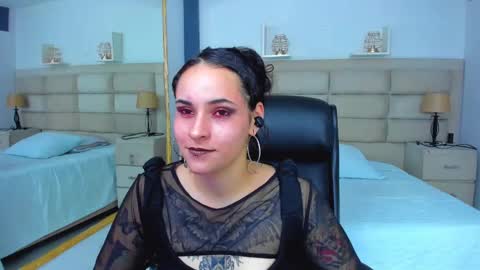 AnnyT online show from September 17, 10:52 pm