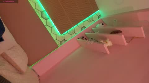 Gaby online show from November 19, 10:04 am