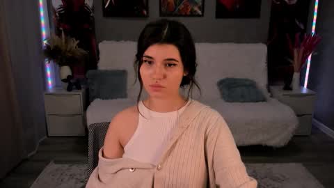 Anora online show from September 21, 3:43 pm