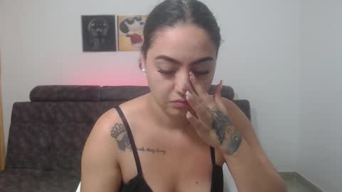 Anthonela Queen online show from March 12, 11:31 am