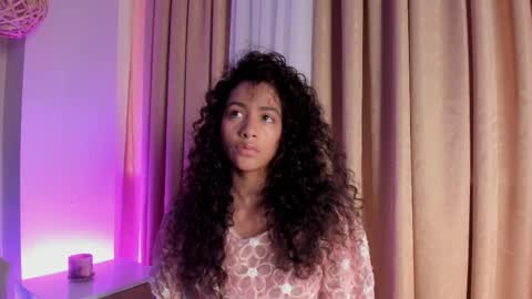 AntonellaHall  online show from April 8, 6:43 pm