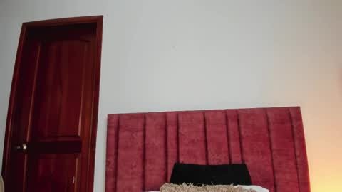 AntonellaHall  online show from September 17, 12:03 pm