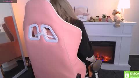 antonia_ferrero online show from October 6, 10:21 am