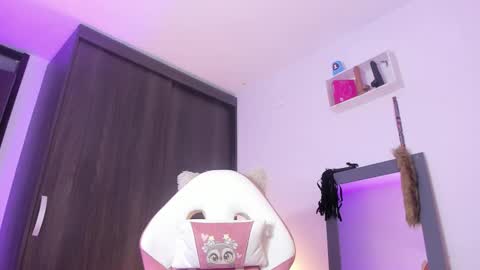 ana maria  online show from September 11, 2:23 am