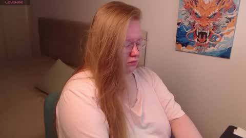 Anya Muna online show from December 19, 4:13 pm