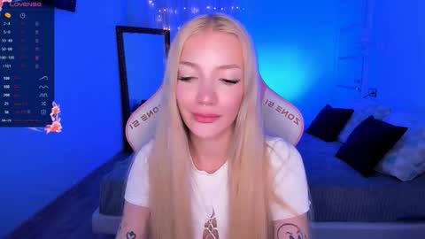 Anya online show from October 3, 5:01 am