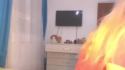 An online show from January 6, 2:04 am