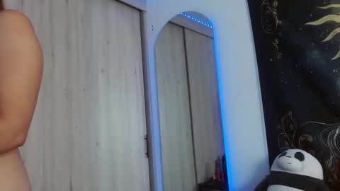 aphrodite__bloom online show from February 10, 4:58 pm