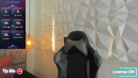 April SC online show from October 20, 8:34 pm