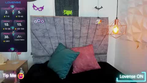 April SC online show from October 16, 8:33 pm