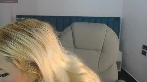 April Bunny online show from November 21, 9:17 pm