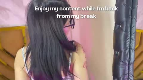   online show from November 11, 11:51 am