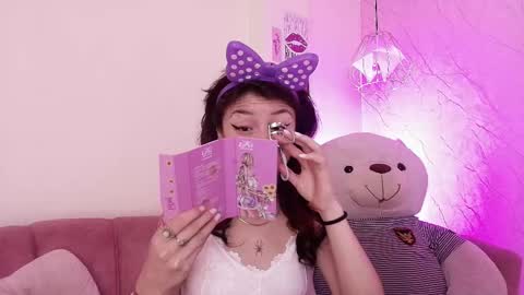   online show from October 3, 12:32 pm