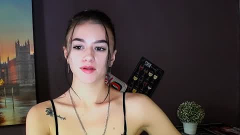 Aprill online show from January 21, 2:05 pm