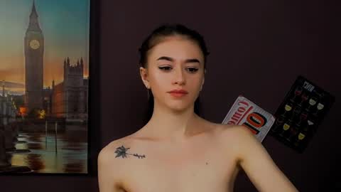 Aprill online show from January 28, 2:42 pm