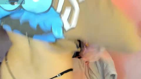 aqua emilly online show from October 1, 11:53 pm