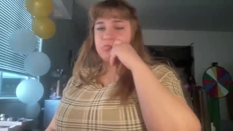 BustyPrincessLeila online show from February 24, 4:16 pm