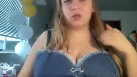 BustyPrincessLeila online show from February 25, 5:22 pm