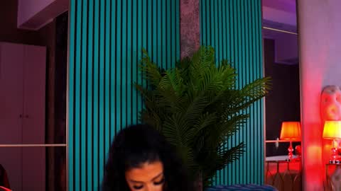 arabellaposh online show from September 24, 8:13 am