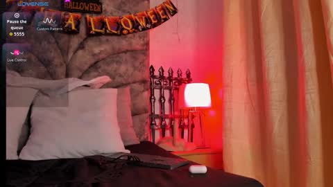 Arianna Baker online show from October 22, 10:59 pm