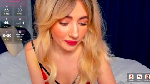 aria_montclair online show from May 8, 3:21 am