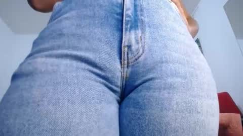 ariacoral online show from September 9, 1:33 pm