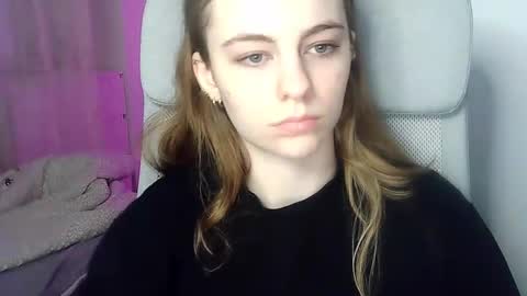 AriaCreazy online show from February 4, 9:20 pm